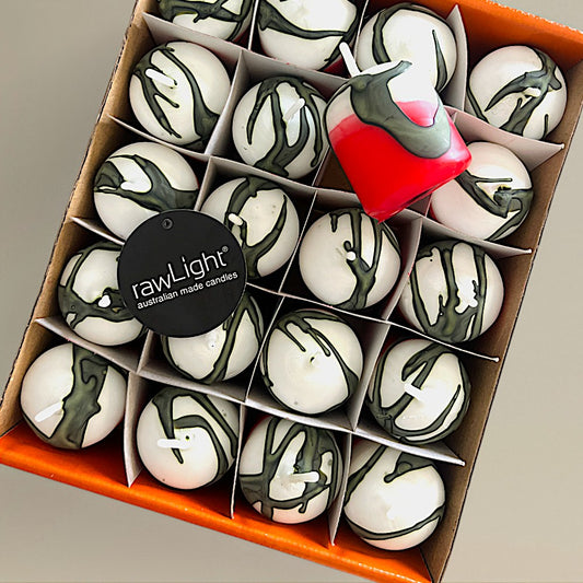 Pillar Candle 38x45mm Splashed Christmas 20 Pack